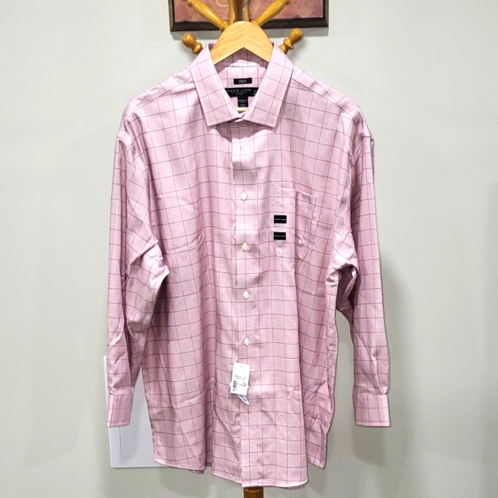 Pronto Uomo Dress Shirt from Men's Wearhouse